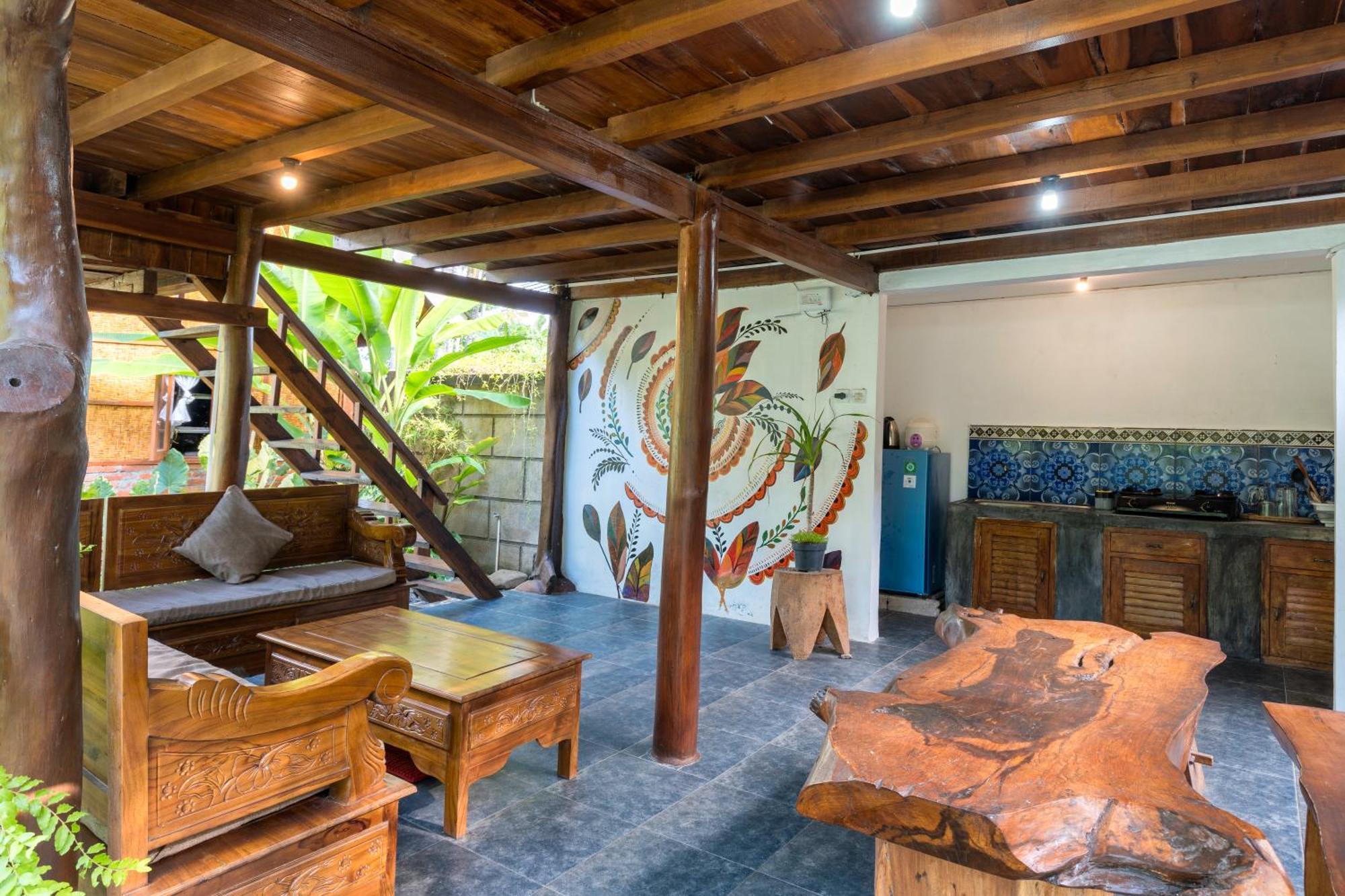 Tahlia'S Villa Sorongjukung 외부 사진